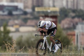 Le champion du monde de contre-la-montre a fait coup double mercredi sur le Dauphiné (archives). KEYSTONE/EPA EFE/MANUEL BRUQUE